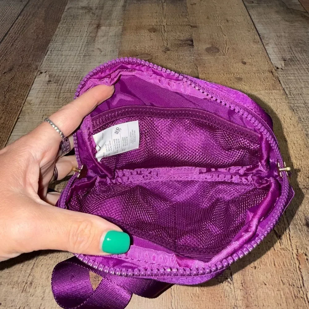 Nike Aura Crossbody Bag, 2L, Dark Viotech/Gold Shoulder Purse, Unisex Bag
